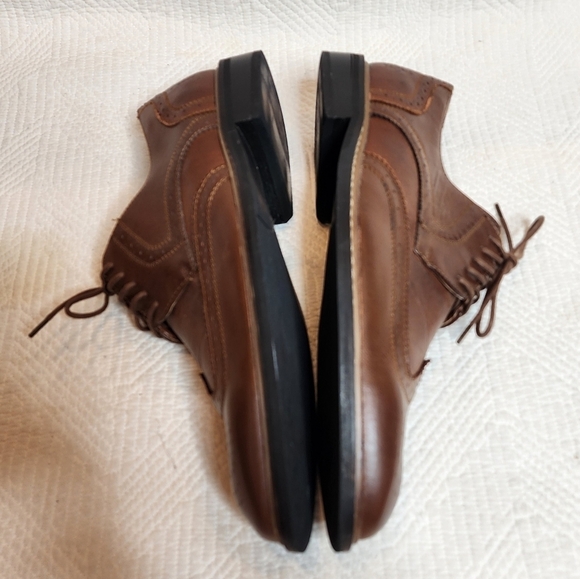 Penguin brown leather wingtip oxfords dress shoes. Men\'s size 12. main image 4